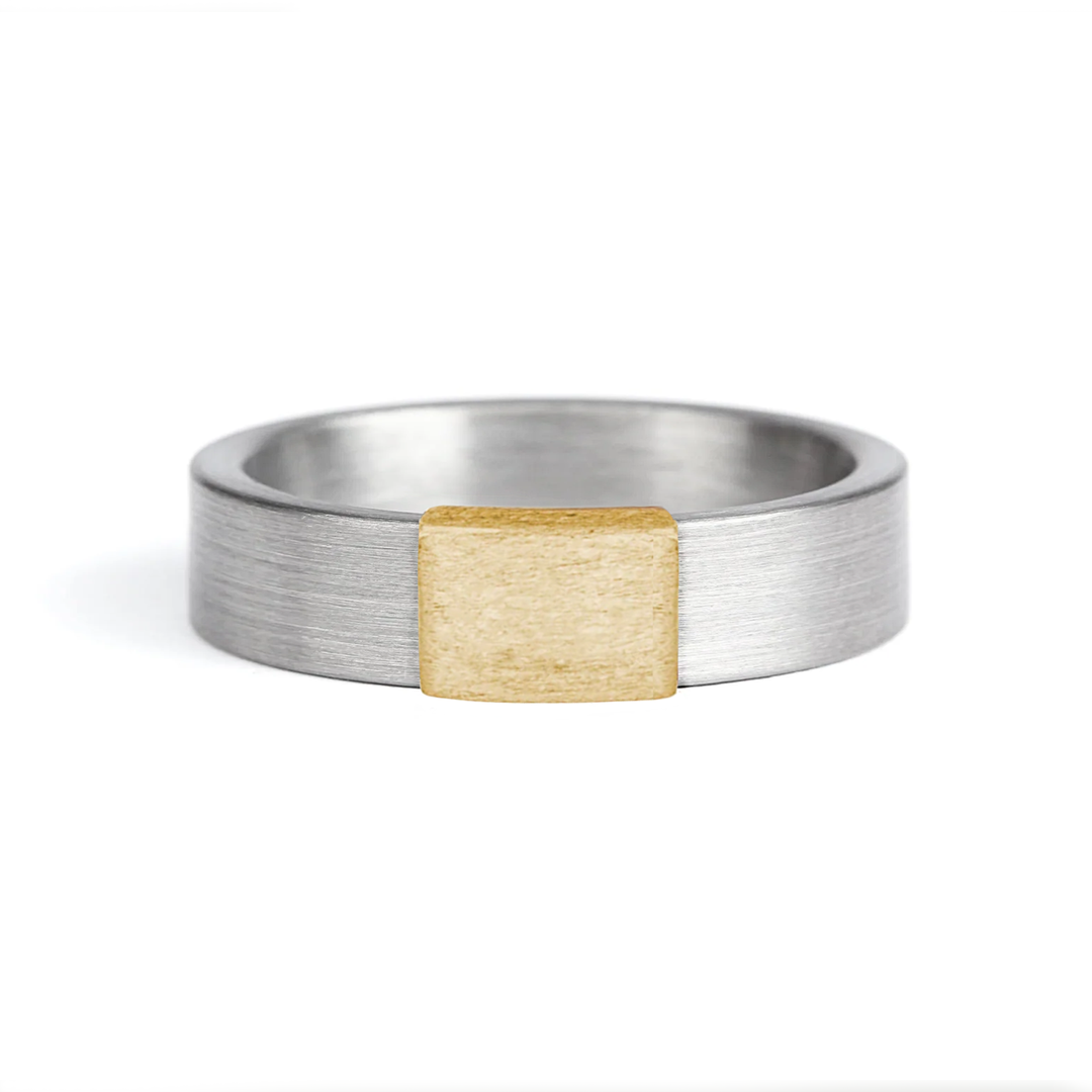 Classic 5mm 14kt Yellow Gold Barrel Band